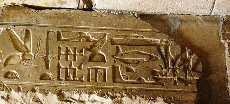 800px-Hieroglif_z_Abydos